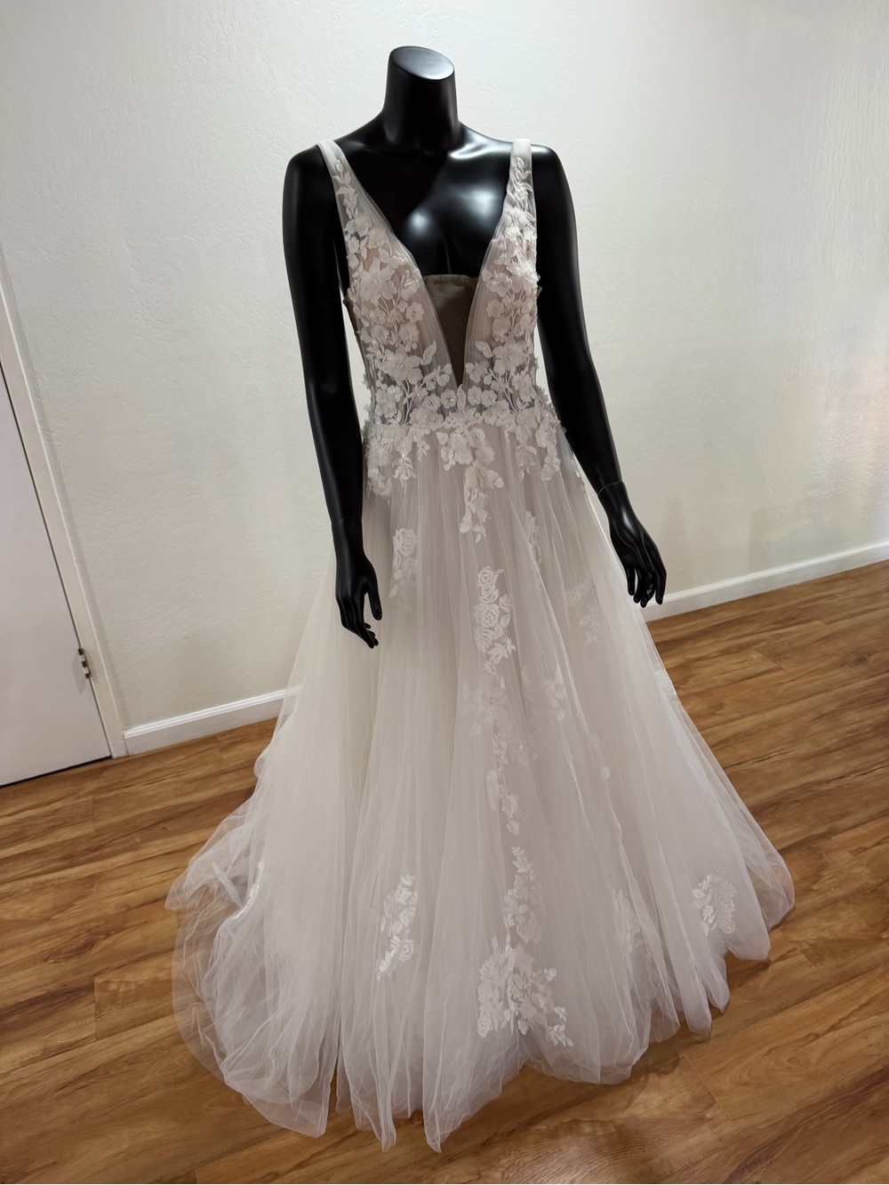 Justin Alexander Signature Gloria 99213 Wedding Dress US 10